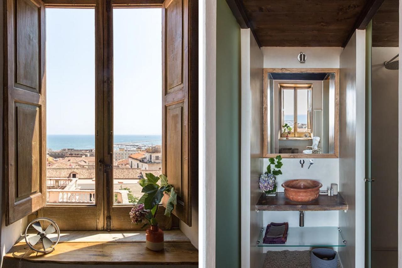 Starhost - Trotula Charming Houses Salerno Exterior foto