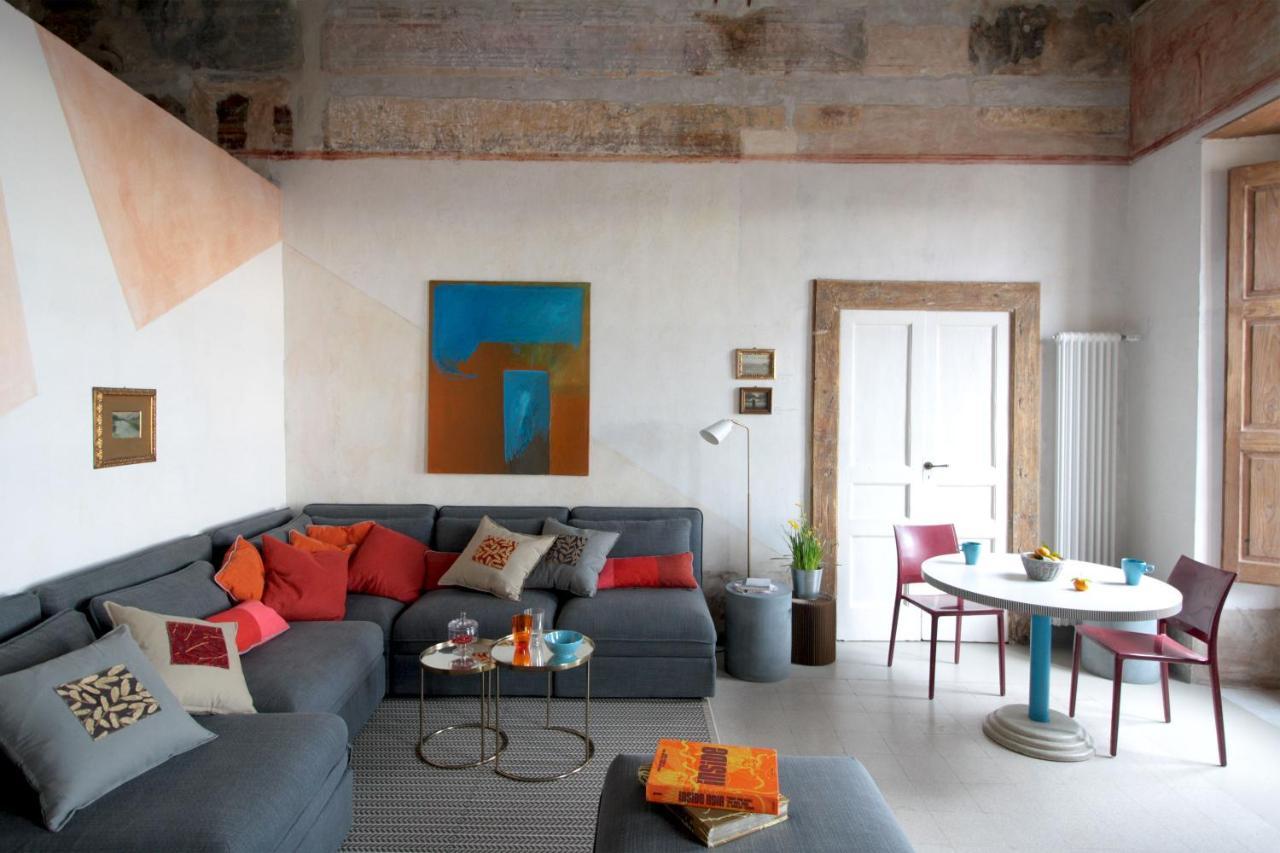 Starhost - Trotula Charming Houses Salerno Exterior foto